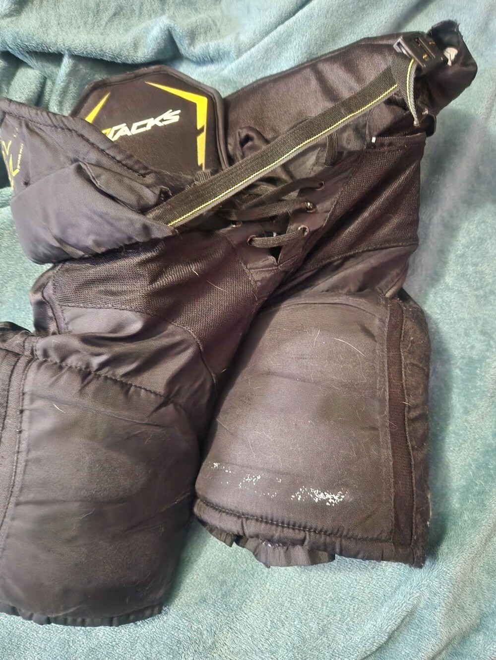 Men's Black Protective Hockey Pants
